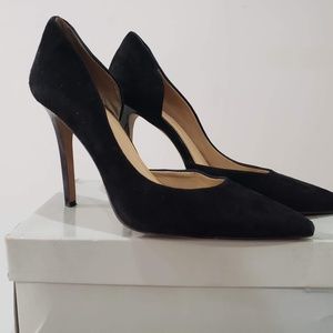 Jessica Simpson Claudette Black Suade Pumps